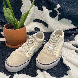 Old Skool Yellow Suede Vans - Unisex